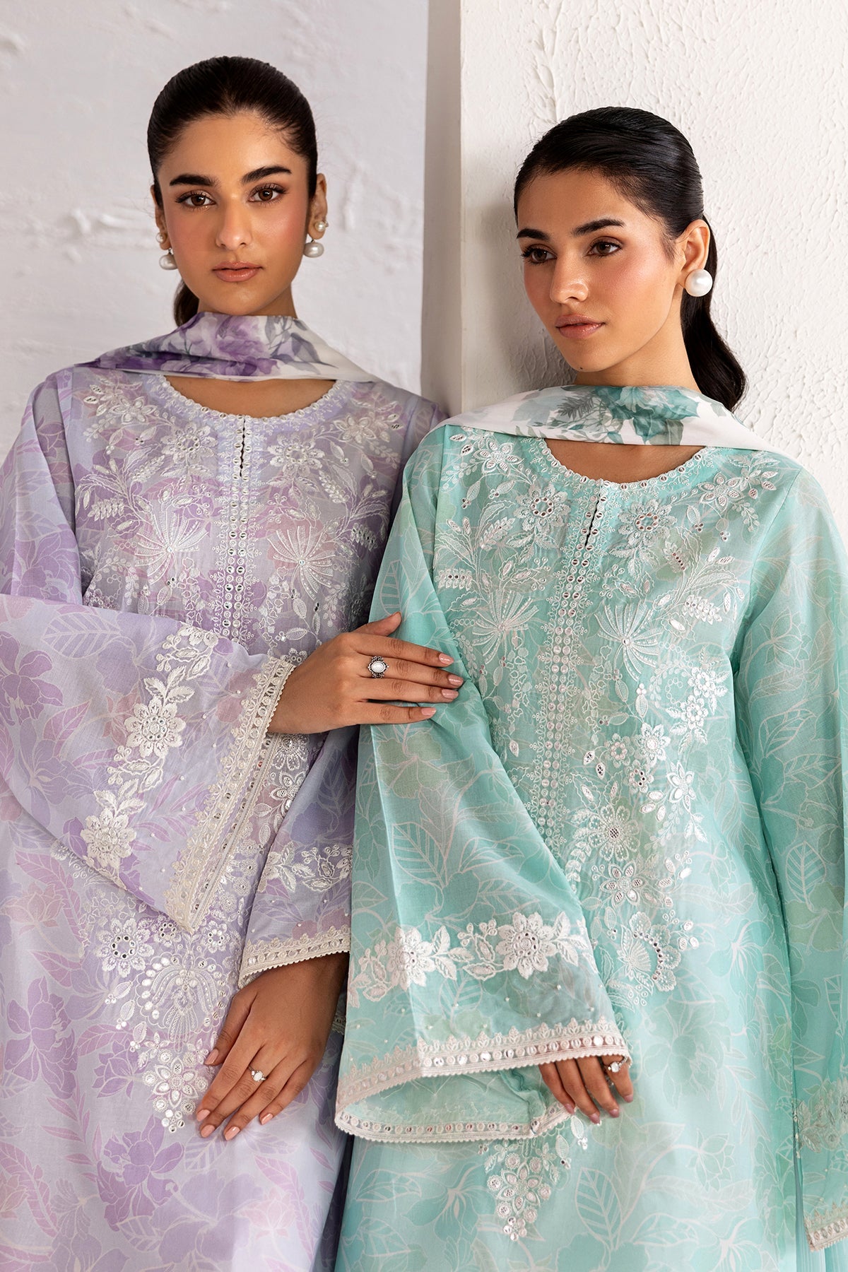 Baroque | Embroidered Lawn | SF-4450