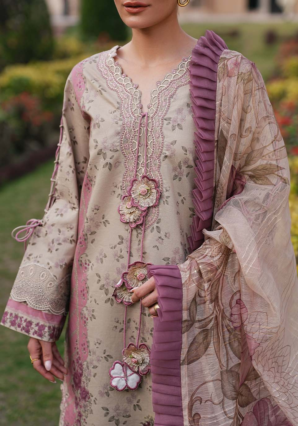 Zarqash | Luxe Lawn 26 | ZQL004