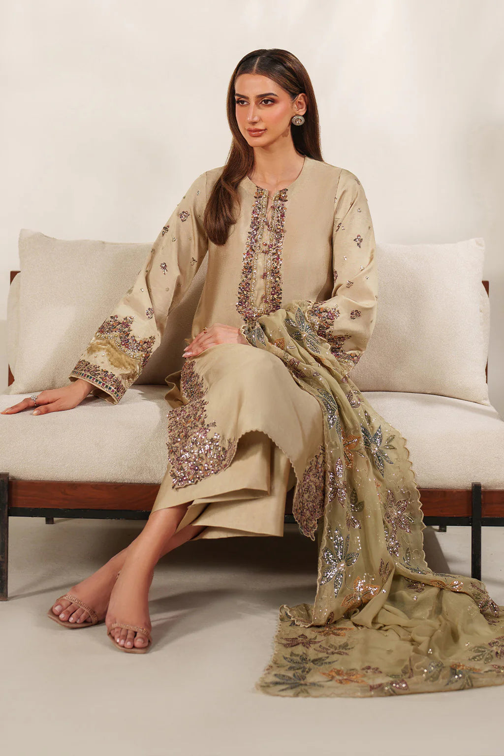 Iznik | Festive Formals | UE-617 Sheesha Silk