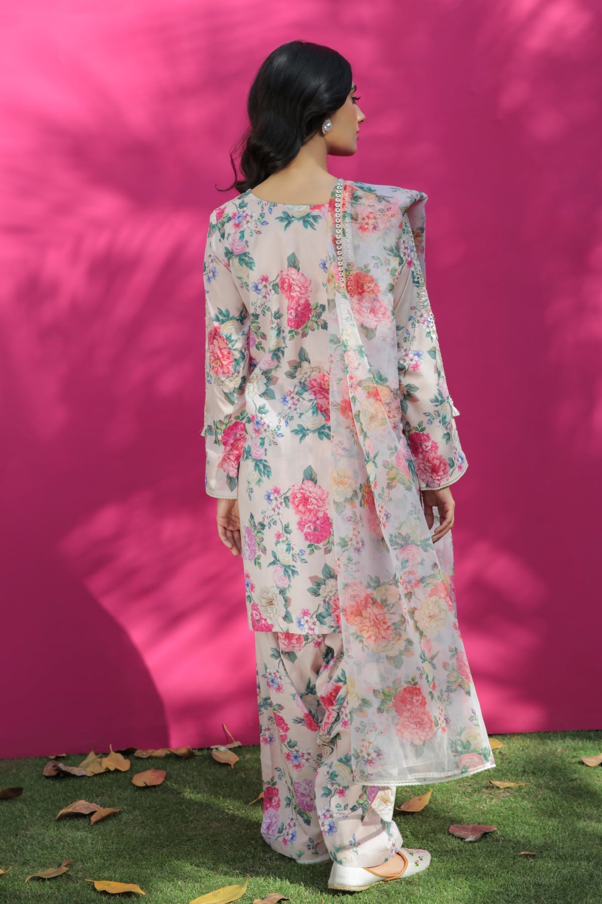 Baroque | Embroidered Lawn | SF-191