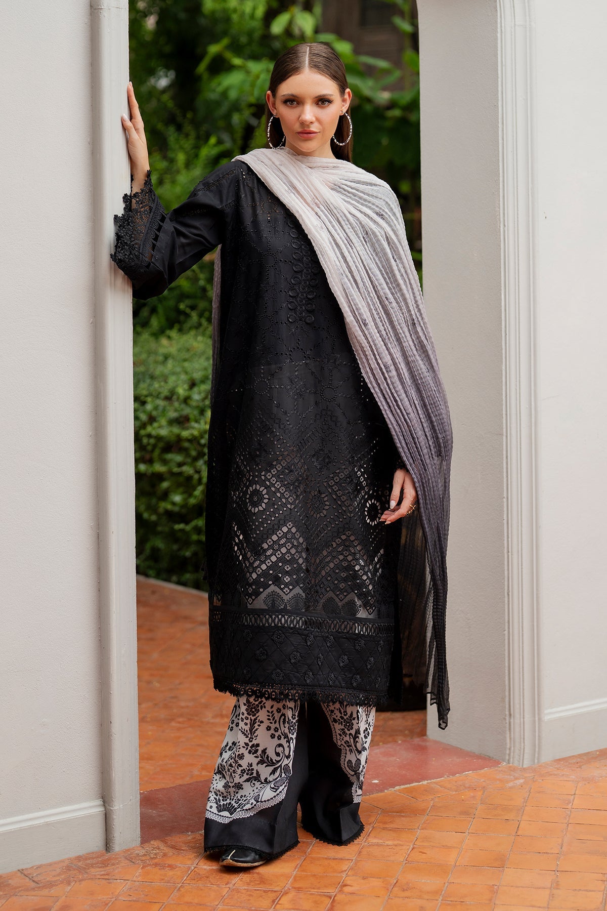 Baroque | Embroidered Lawn | SF-4194