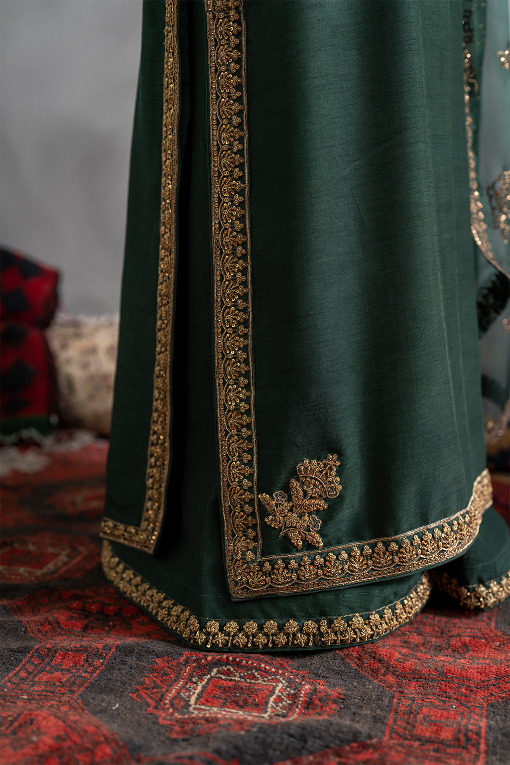 Iznik | Exclusive Formals | IRS-14