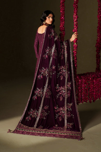 Iznik | Velvet 25 | IV-68 Embroidered Velvet