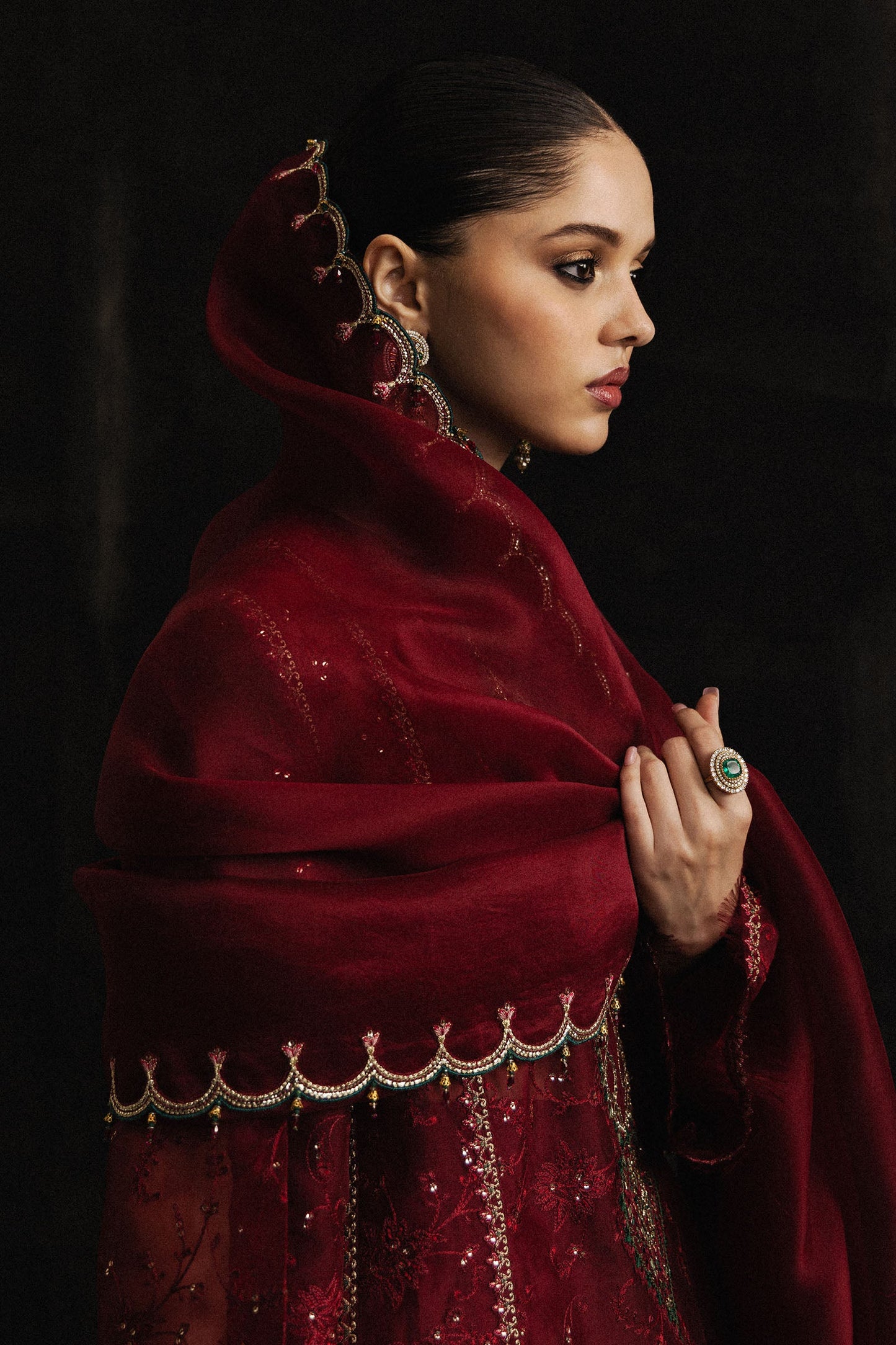 Zara Shahjahan | Studio Portraits | Baila