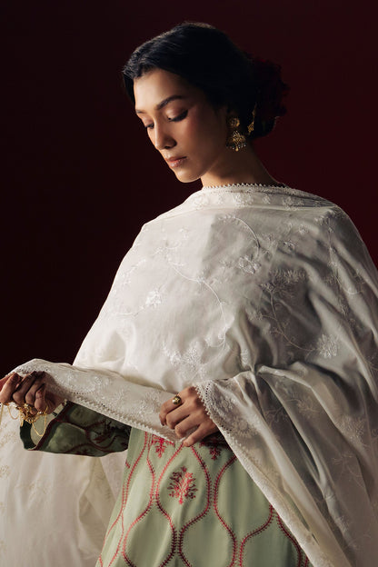 Zara Shahjahan | Eid Basics 2026 | Amanat