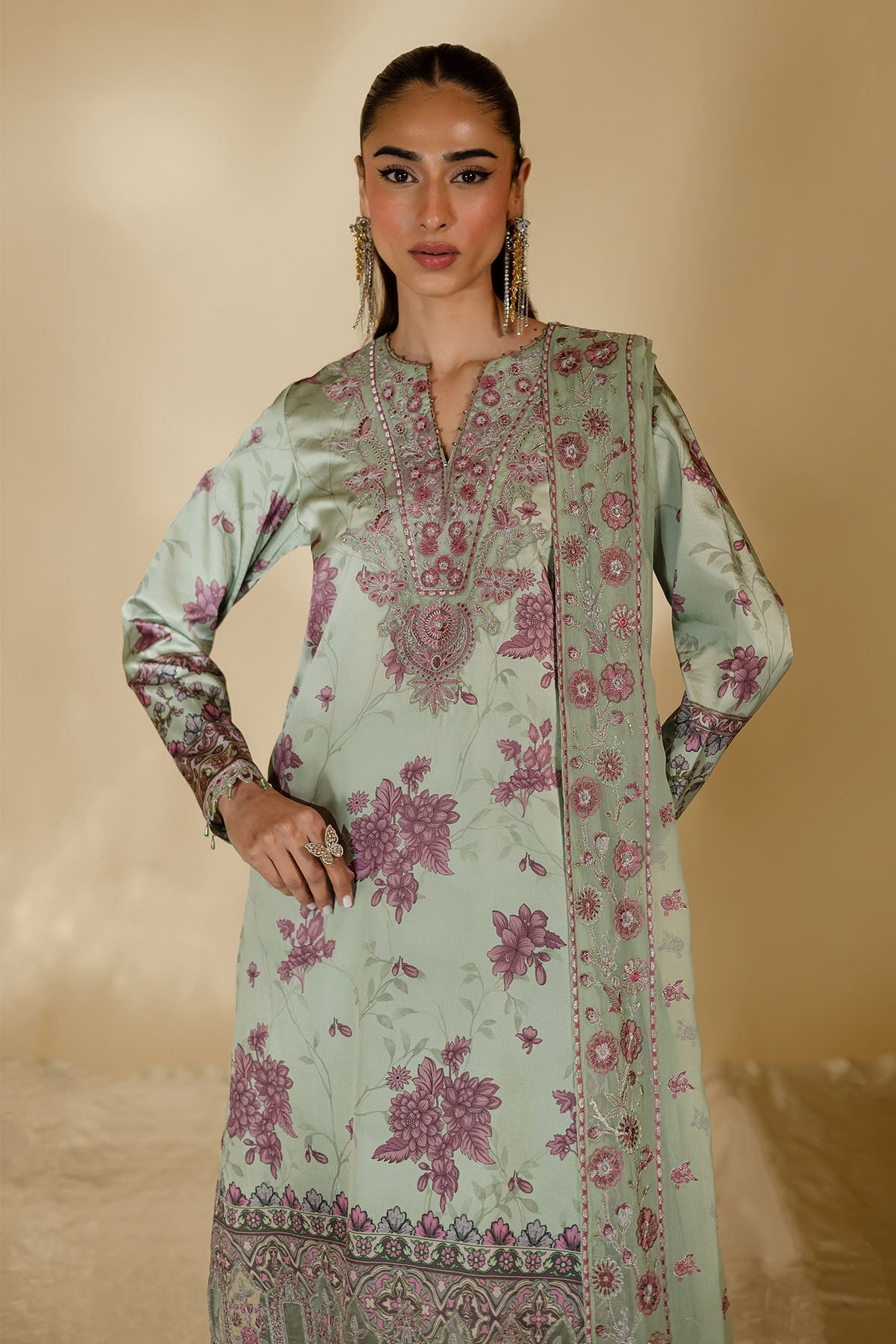 Nureh | The Silk | S - 25