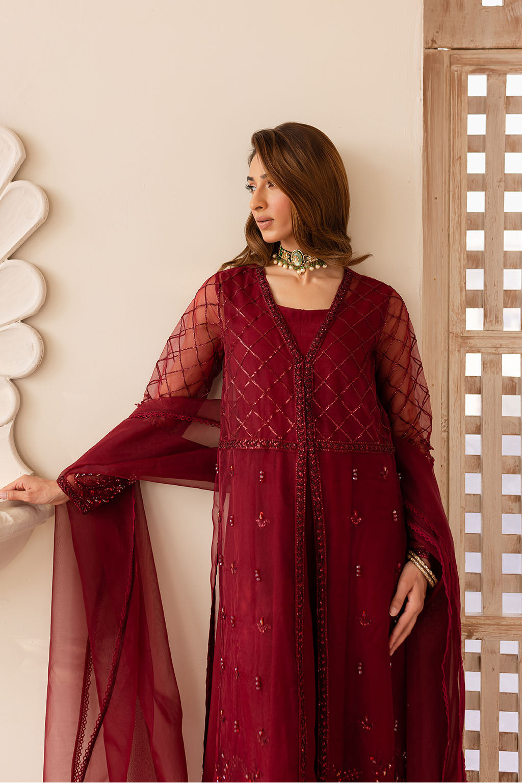 Vanya | Veranda Fromals |  VR-05