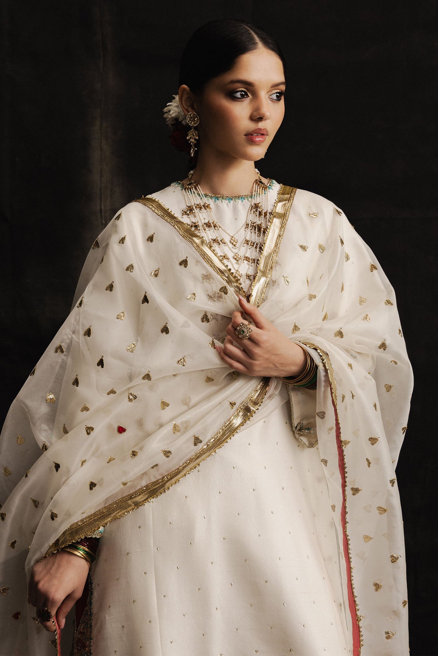 Zara Shahjahan | Studio Portraits | Peepal