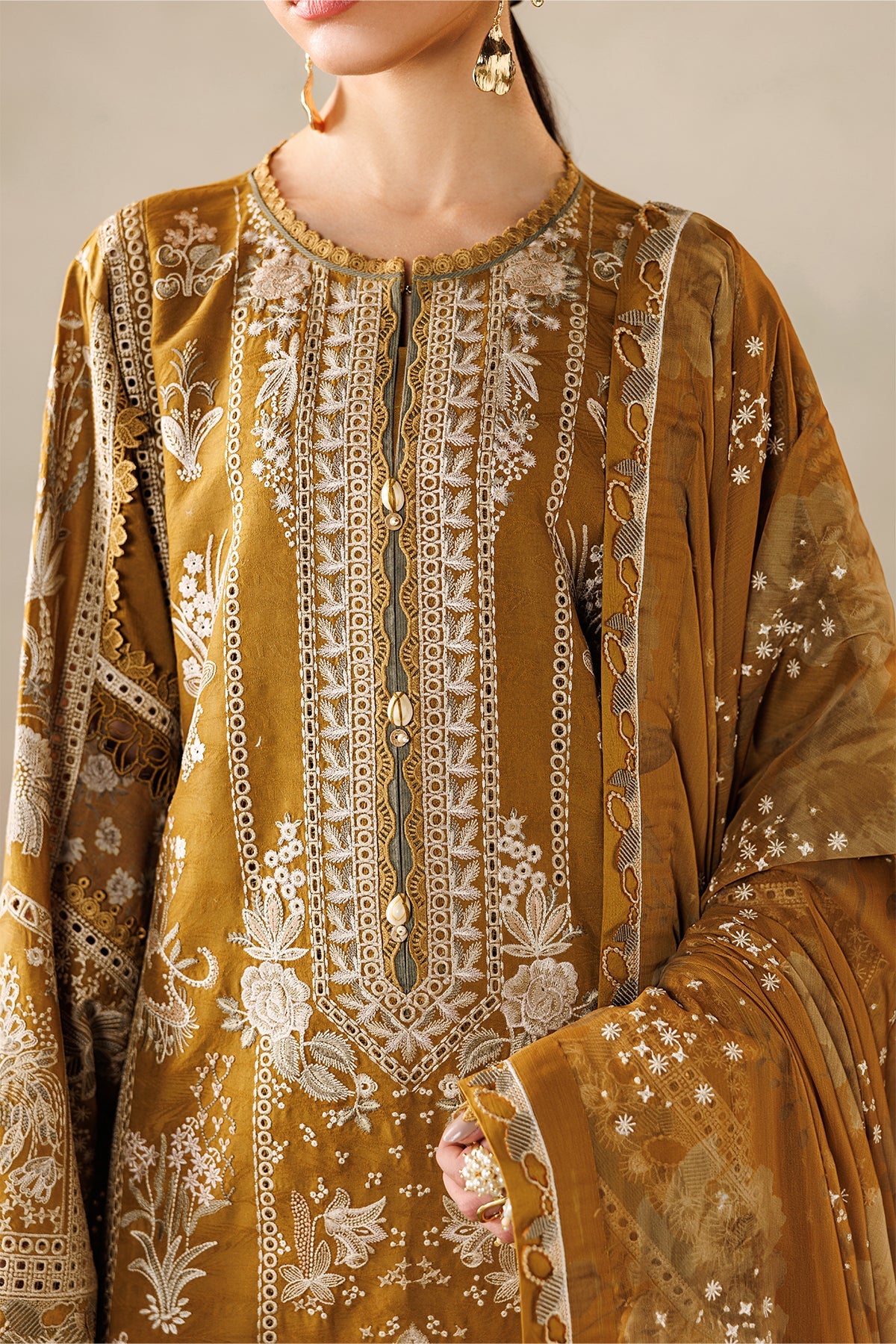 Baroque | Edit Lawn’26 | EMBROIDERED LAWN EL26-D07 UNSTITCHED