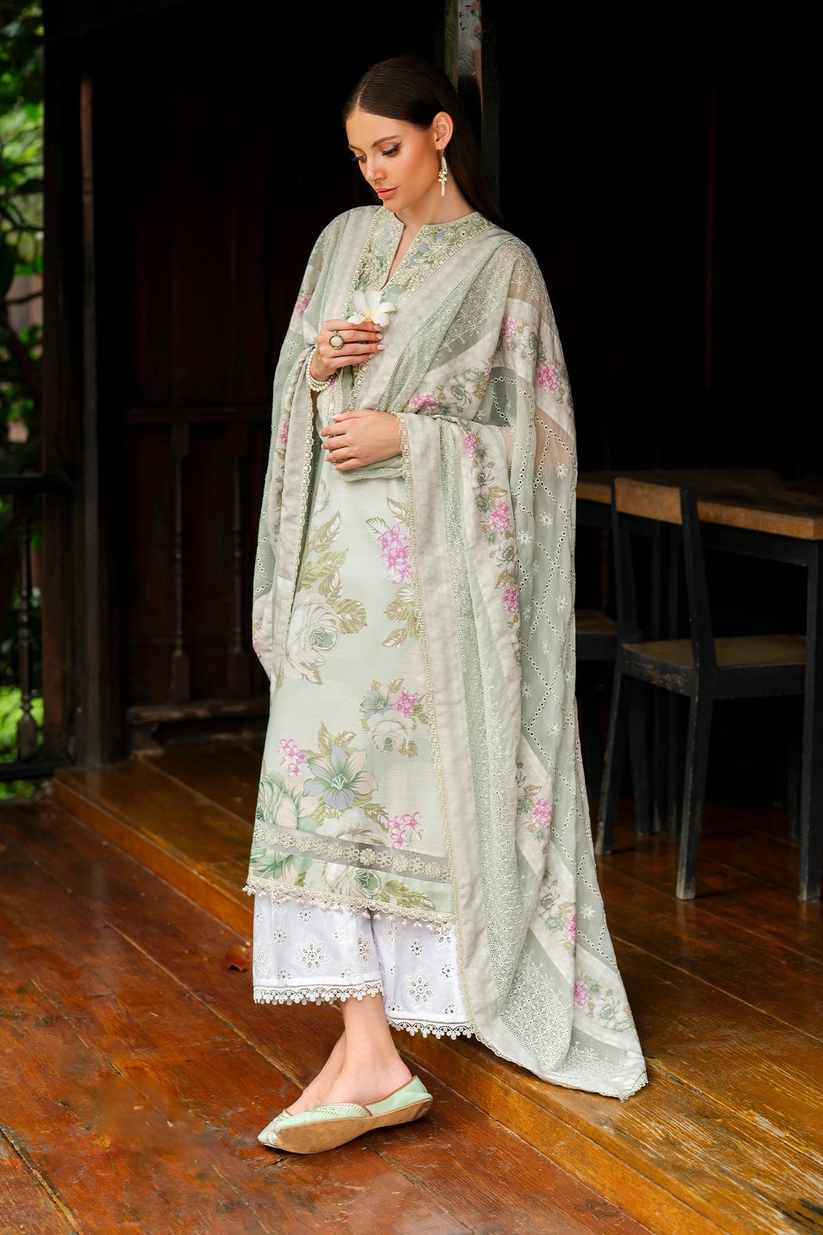 Baroque | Embroidered Lawn | SF-4269