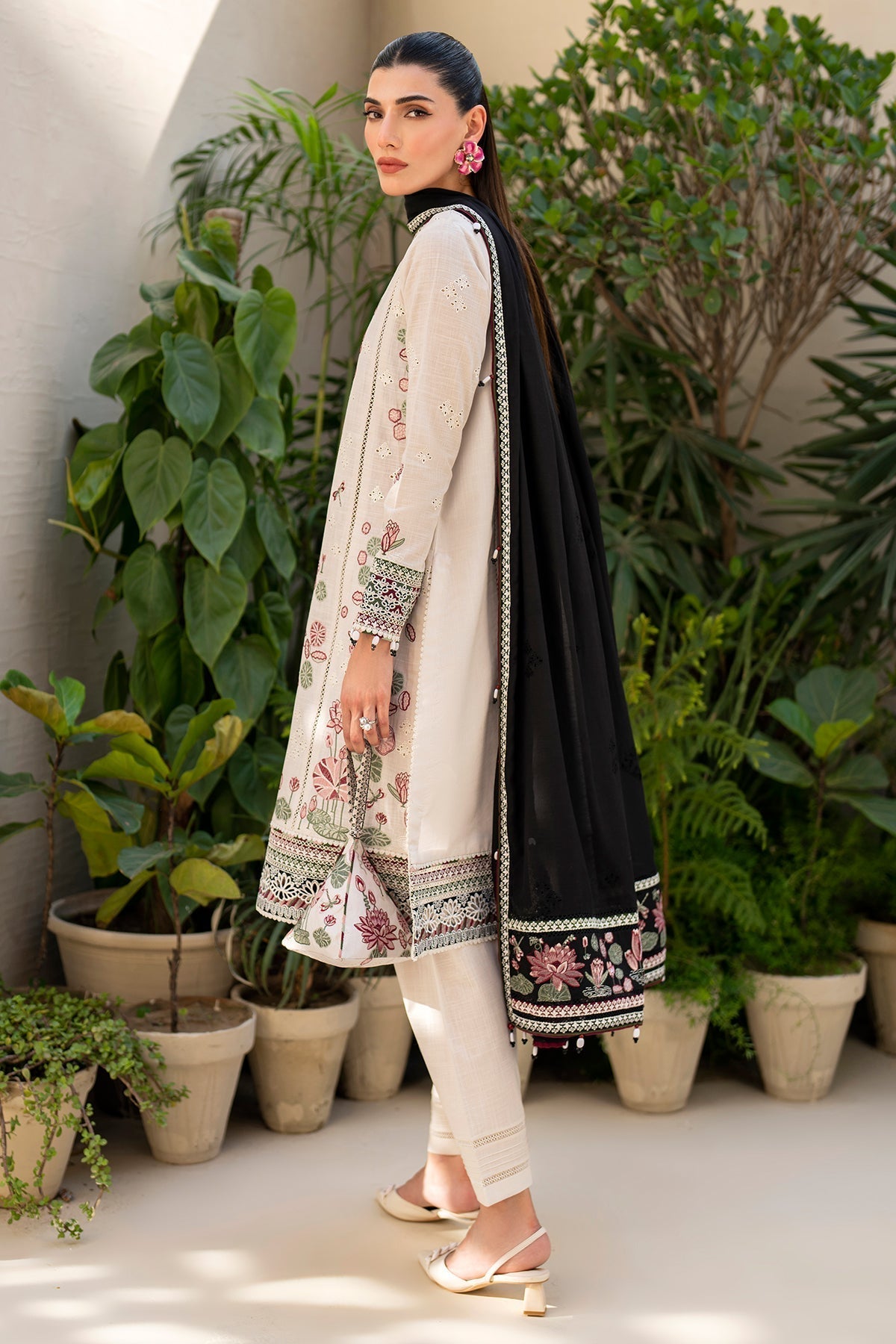 Jazmin | Irish Lawn SS 24 | D8 - House Of Anaya
