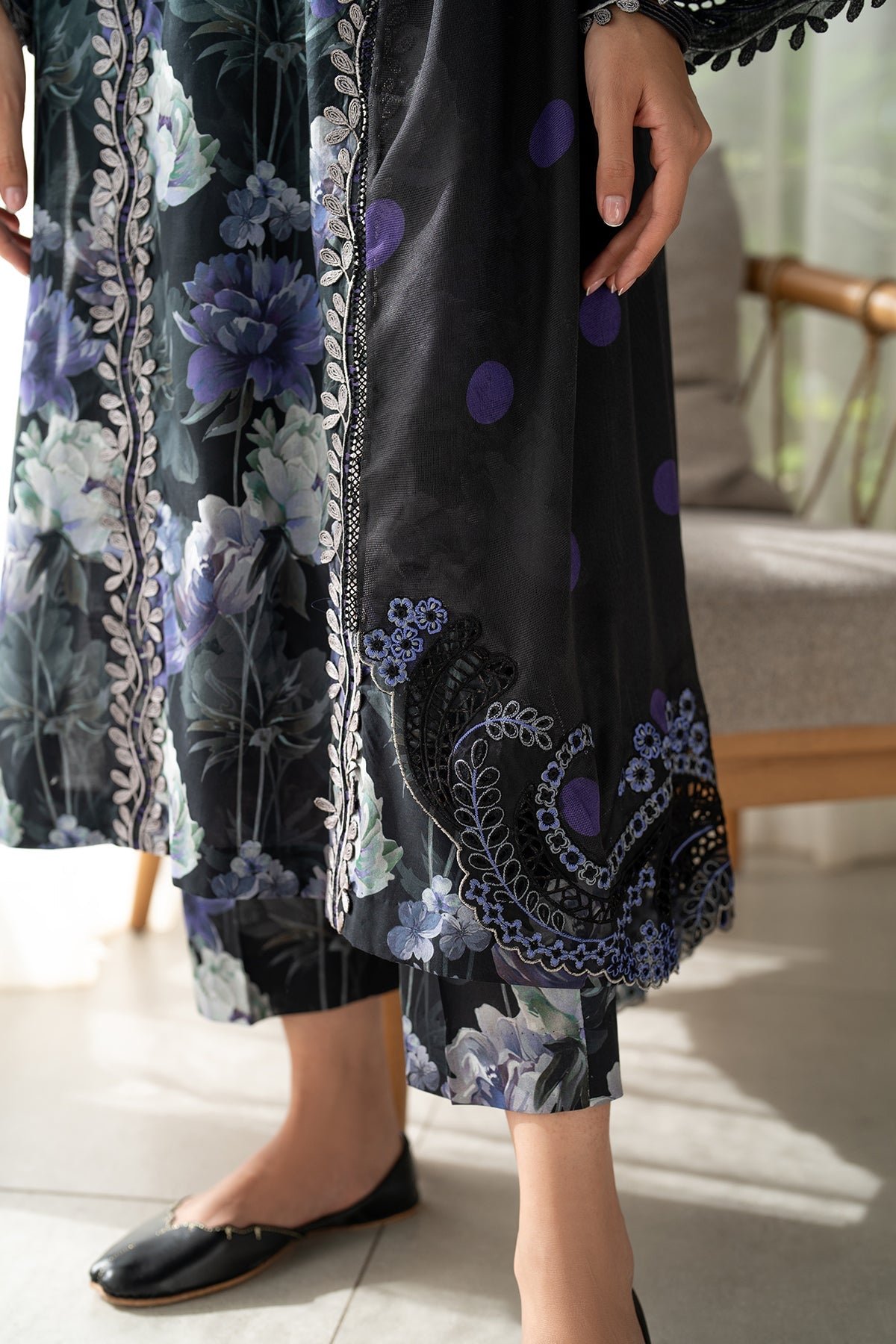 Baroque | Embroidered Lawn | SF-4093