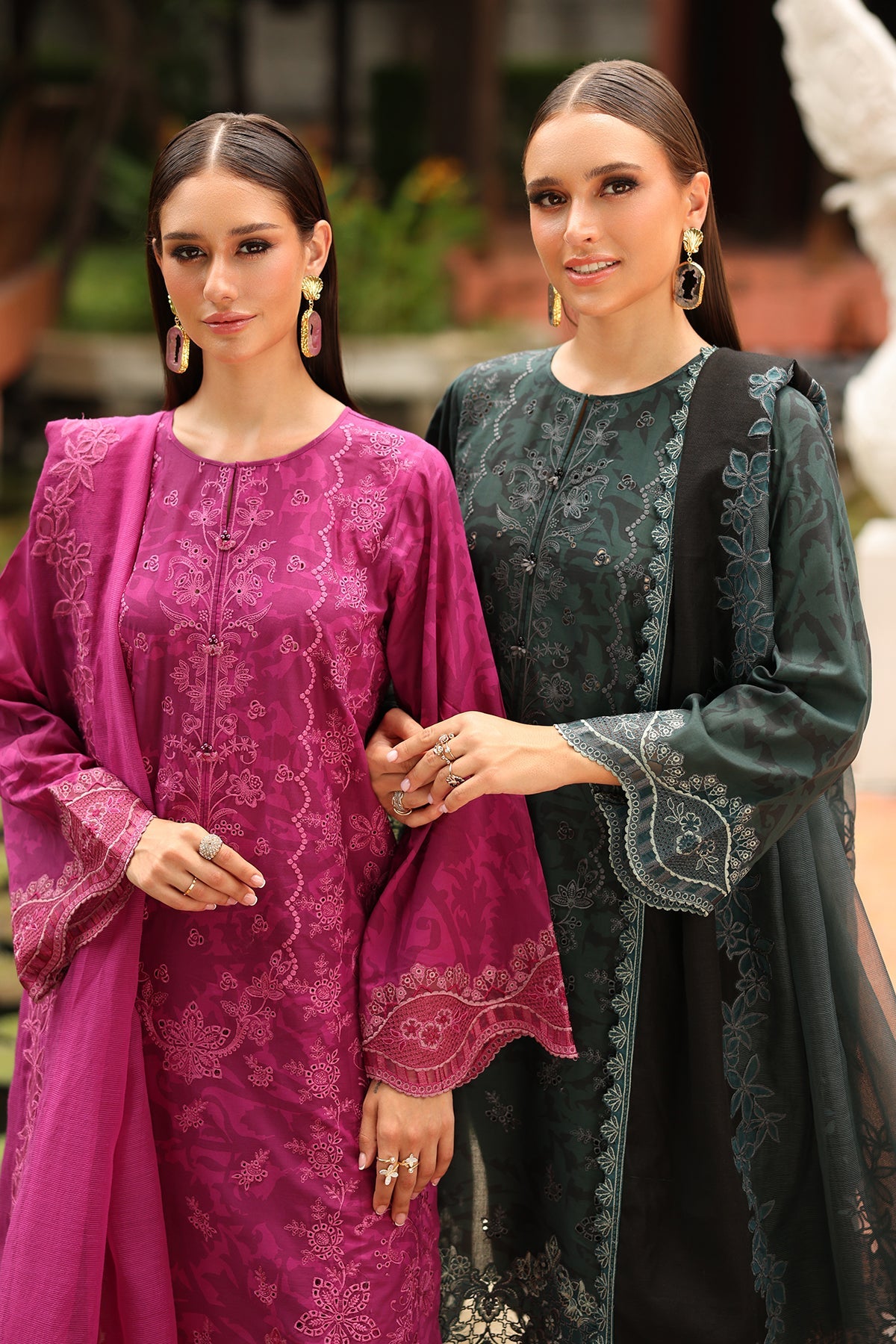 Baroque | Embroidered Lawn | SF-4253