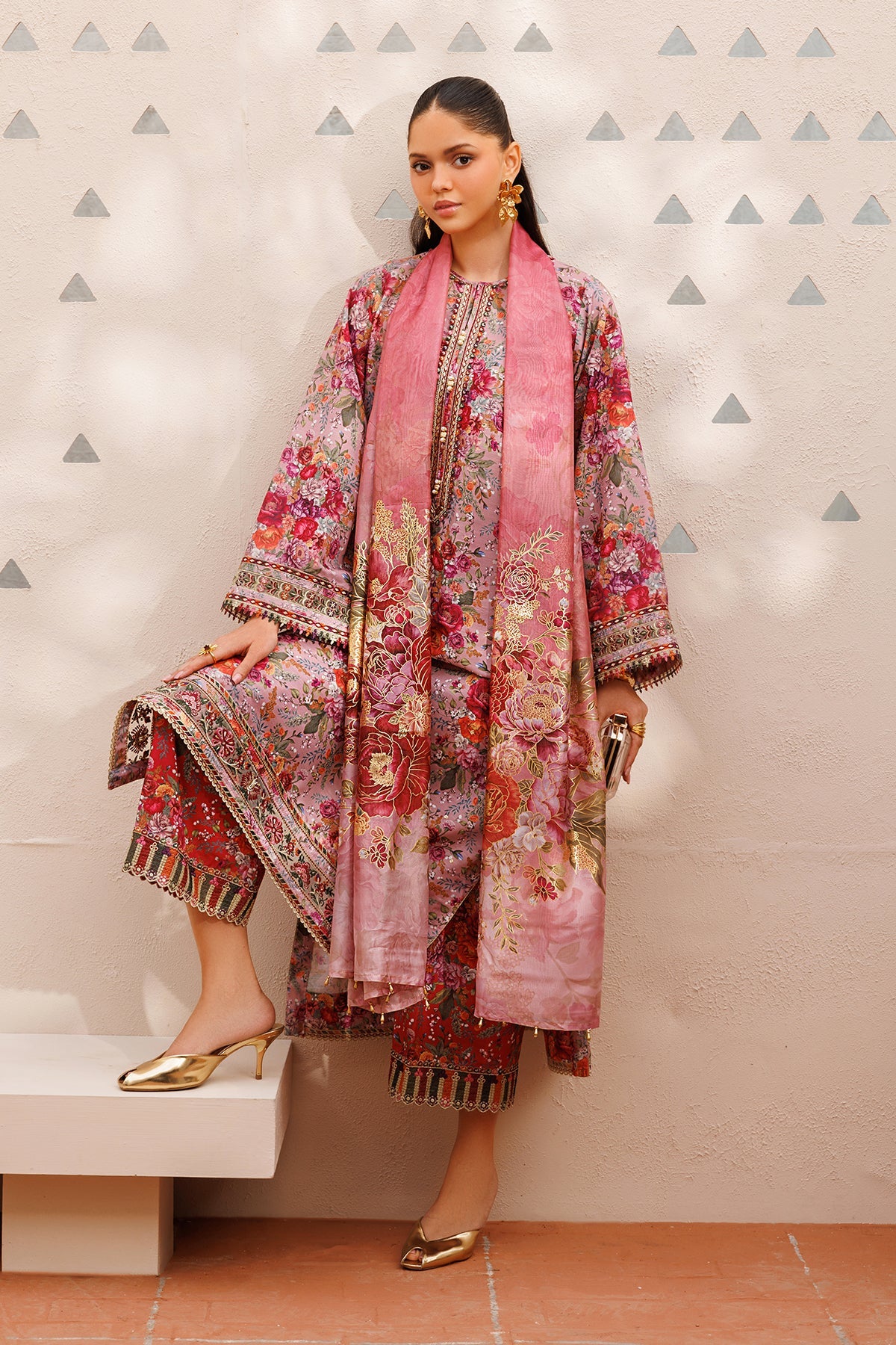 Baroque | Embroidered Lawn | SF-4398