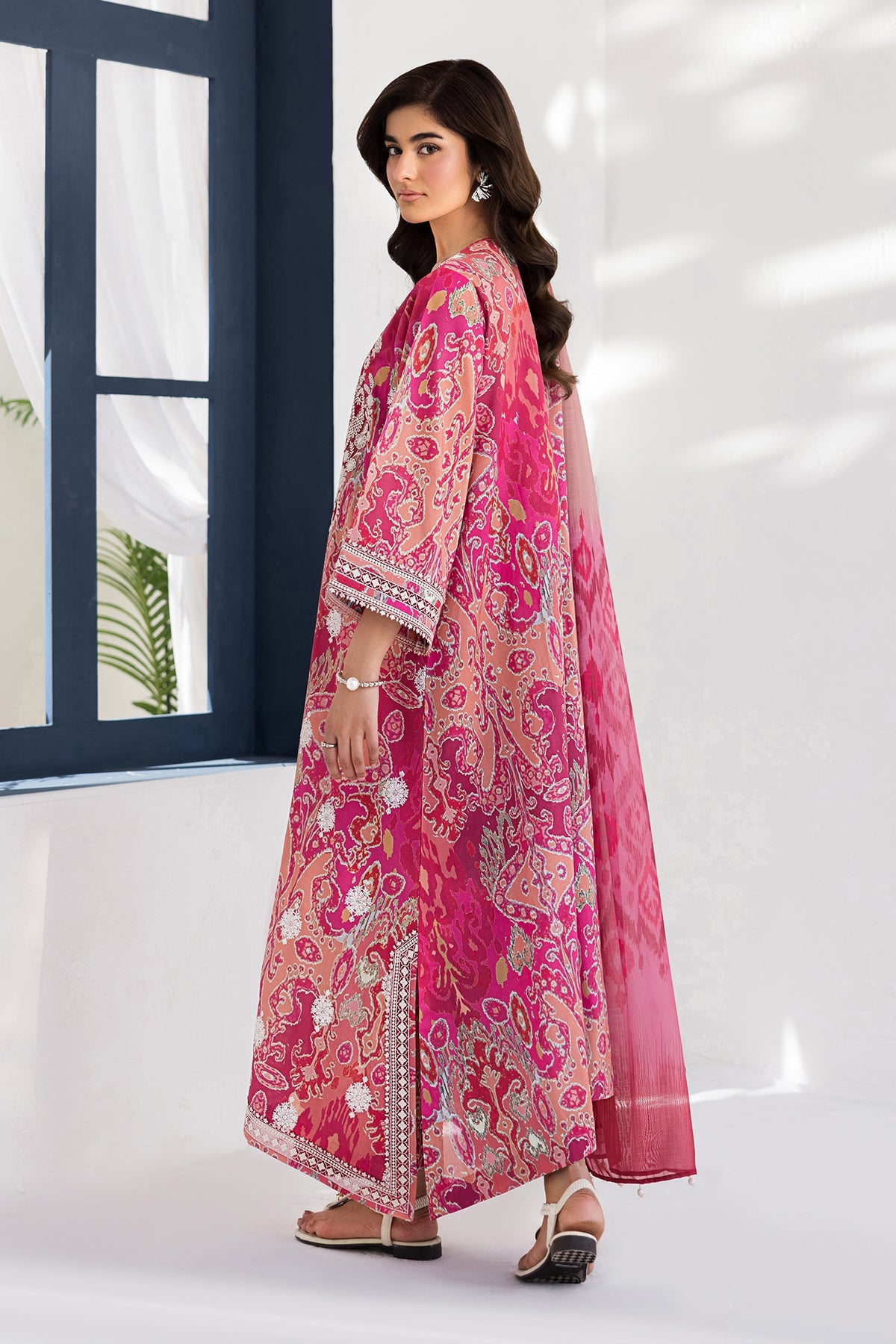 Baroque | Embroidered Lawn | SF-4452