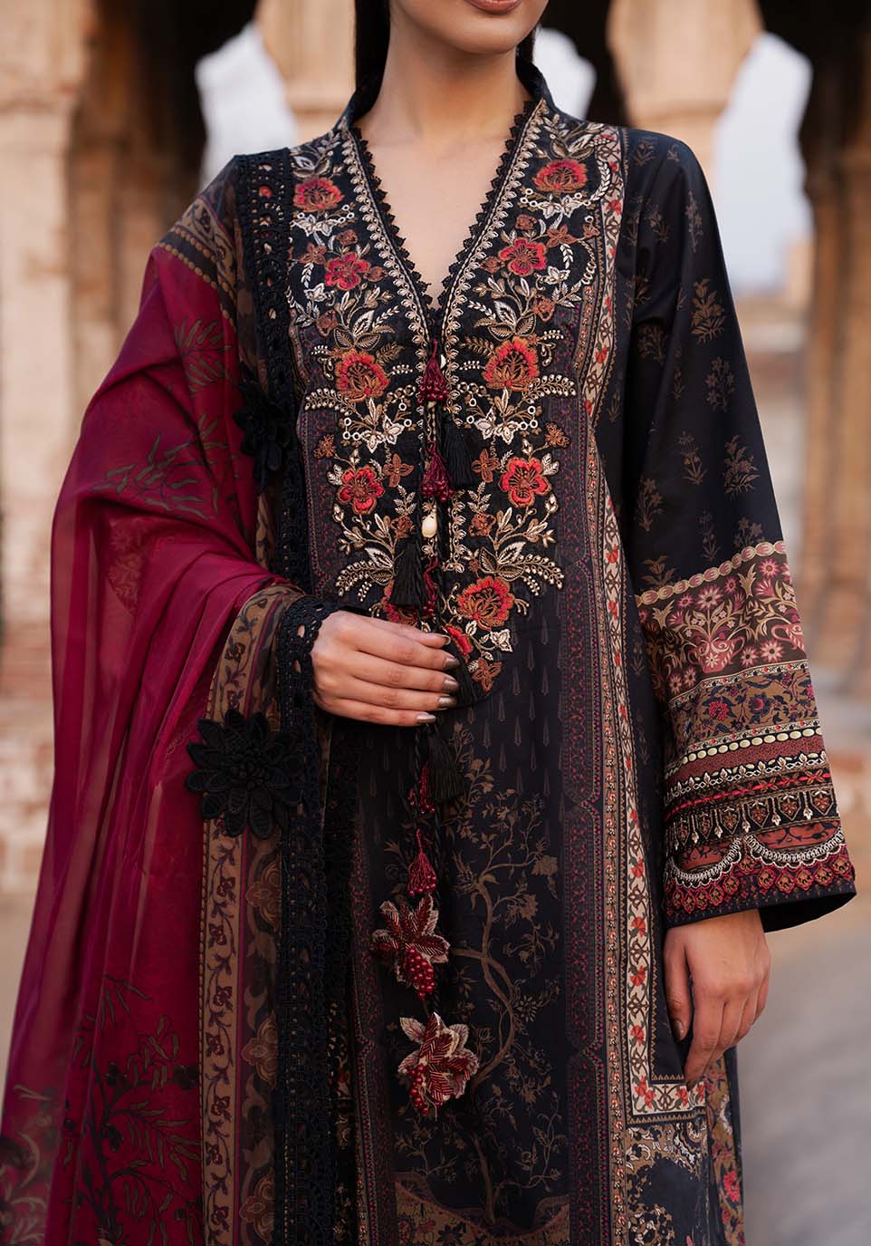 Zarqash | Luxe Lawn 26 | ZQL0012