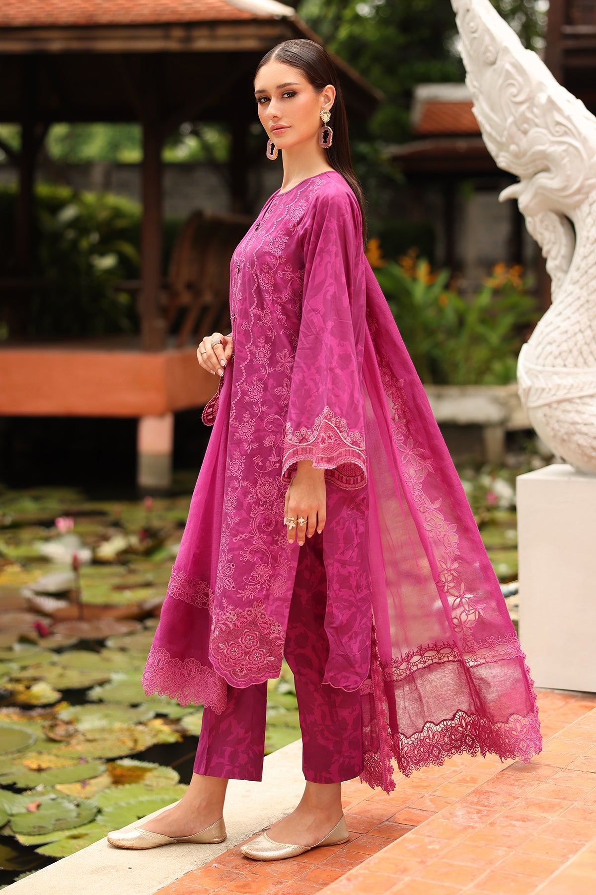 Baroque | Embroidered Lawn | SF-4254