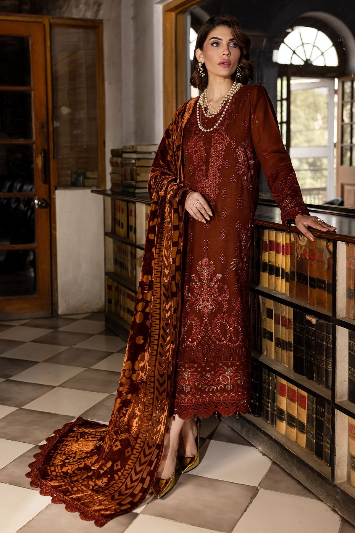 Nureh | Exclusive Shawls |  NE-120