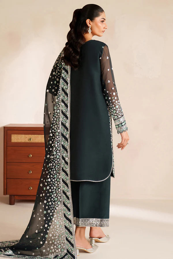 Farasha | STITCHED FORMALS ’26 | Dawn Mist