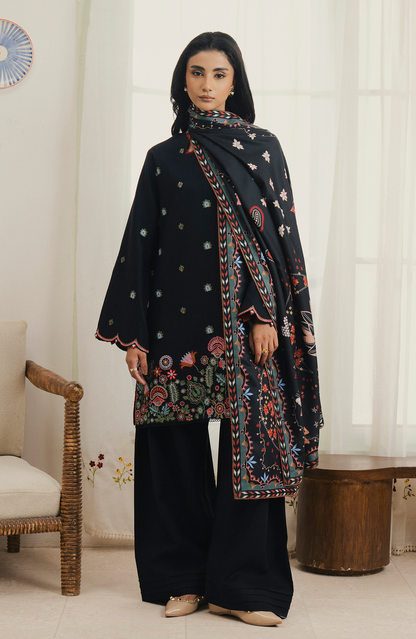 Seran | Winter Embroidered 25 | Nythea