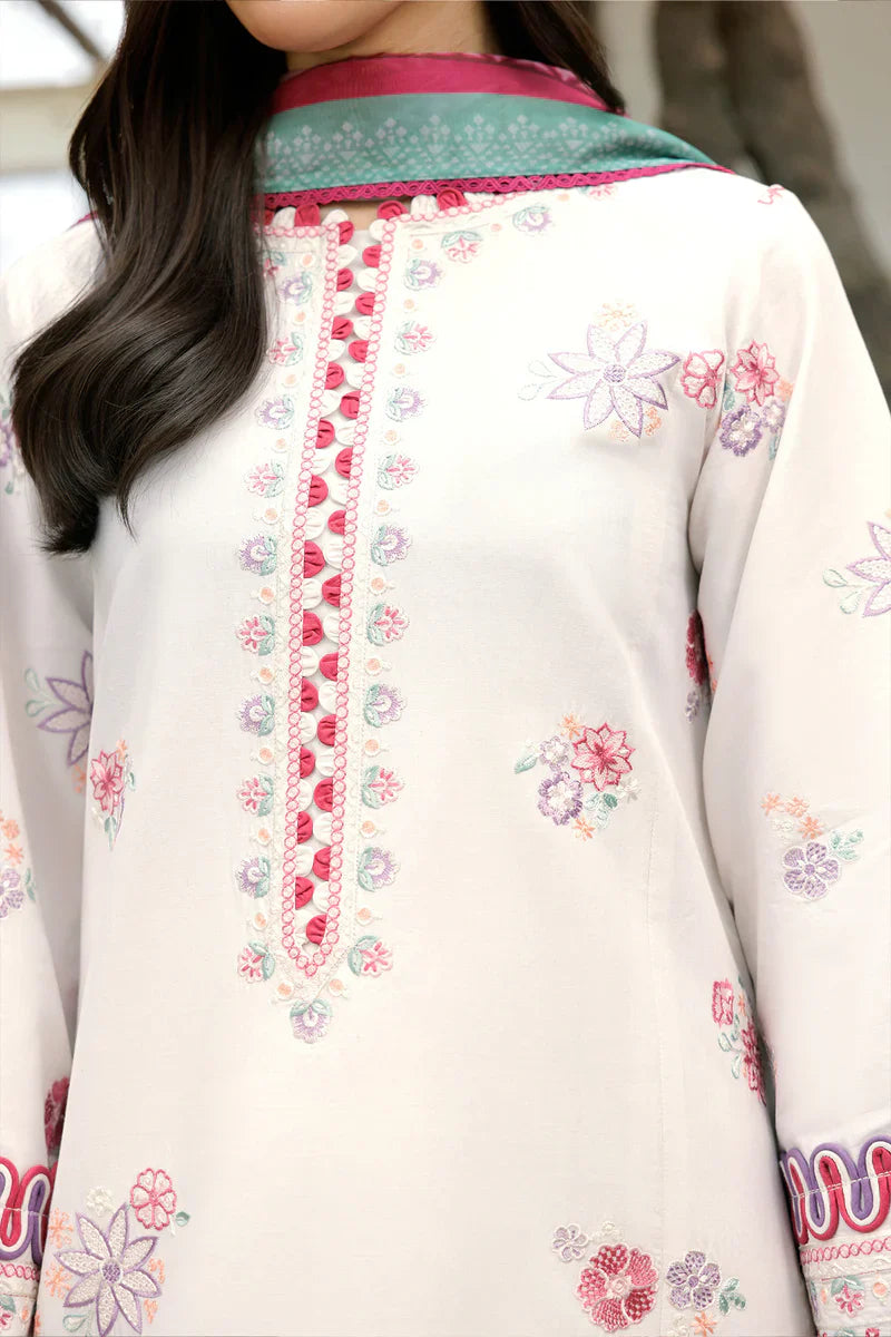 Farasha | Summer weaves| Pebble Glow