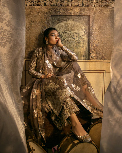 Faiza Saqlain | Amirah | Neesa