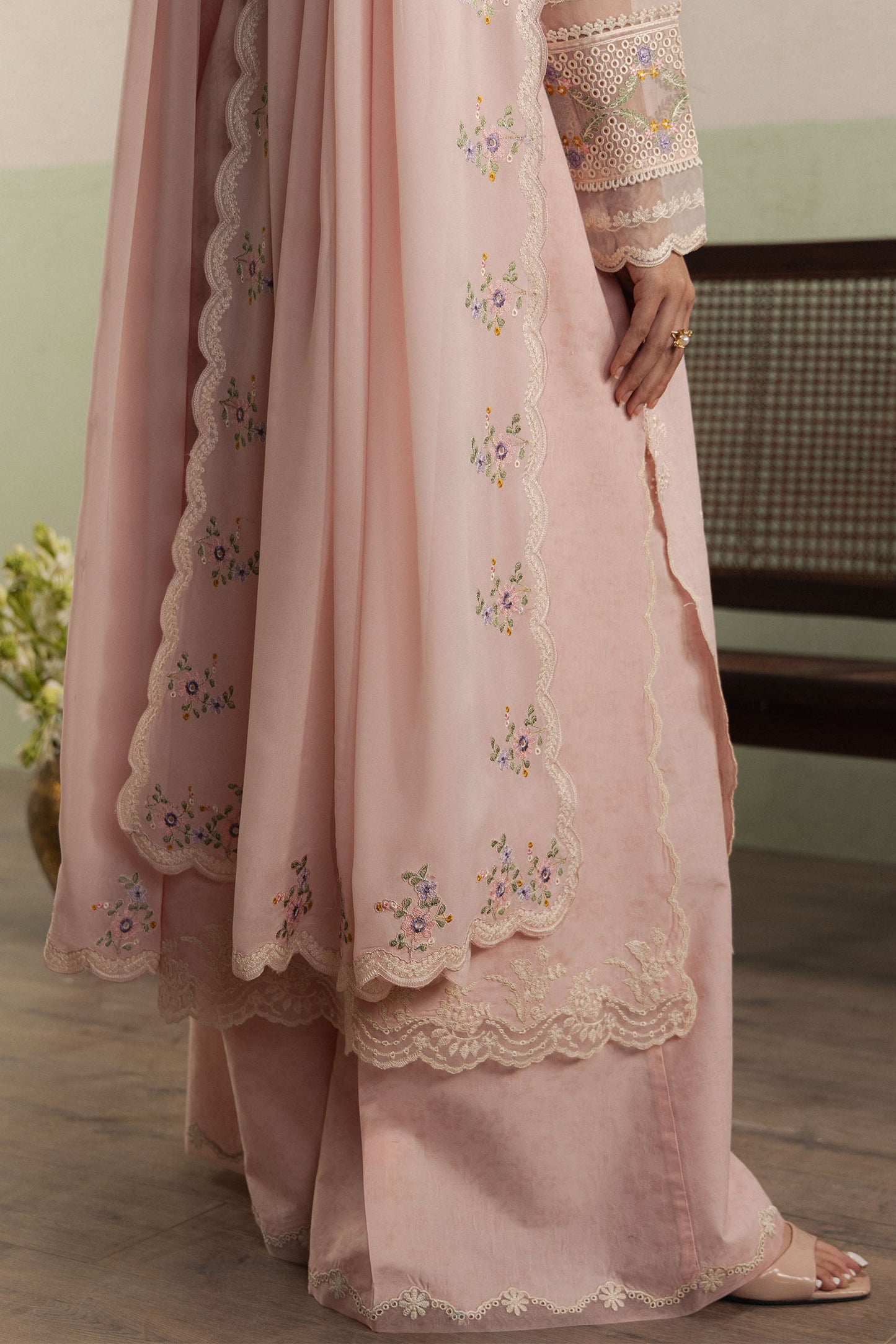 Zara Shahjahan | Eid Pret 2026 | Laraib