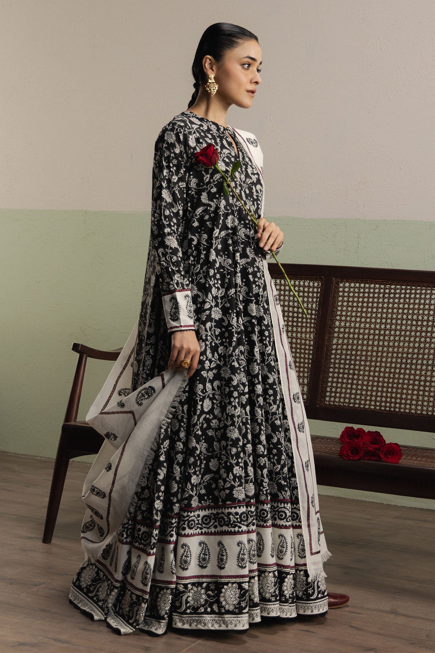 Zara Shahjahan | Eid Pret 2026 | Roshni