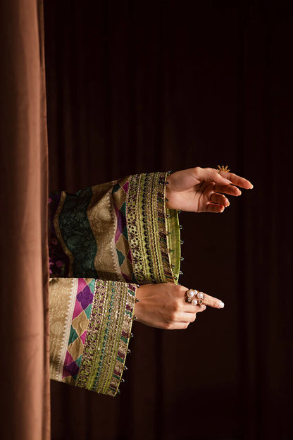 Nureh | The Silk Collection | S - 26