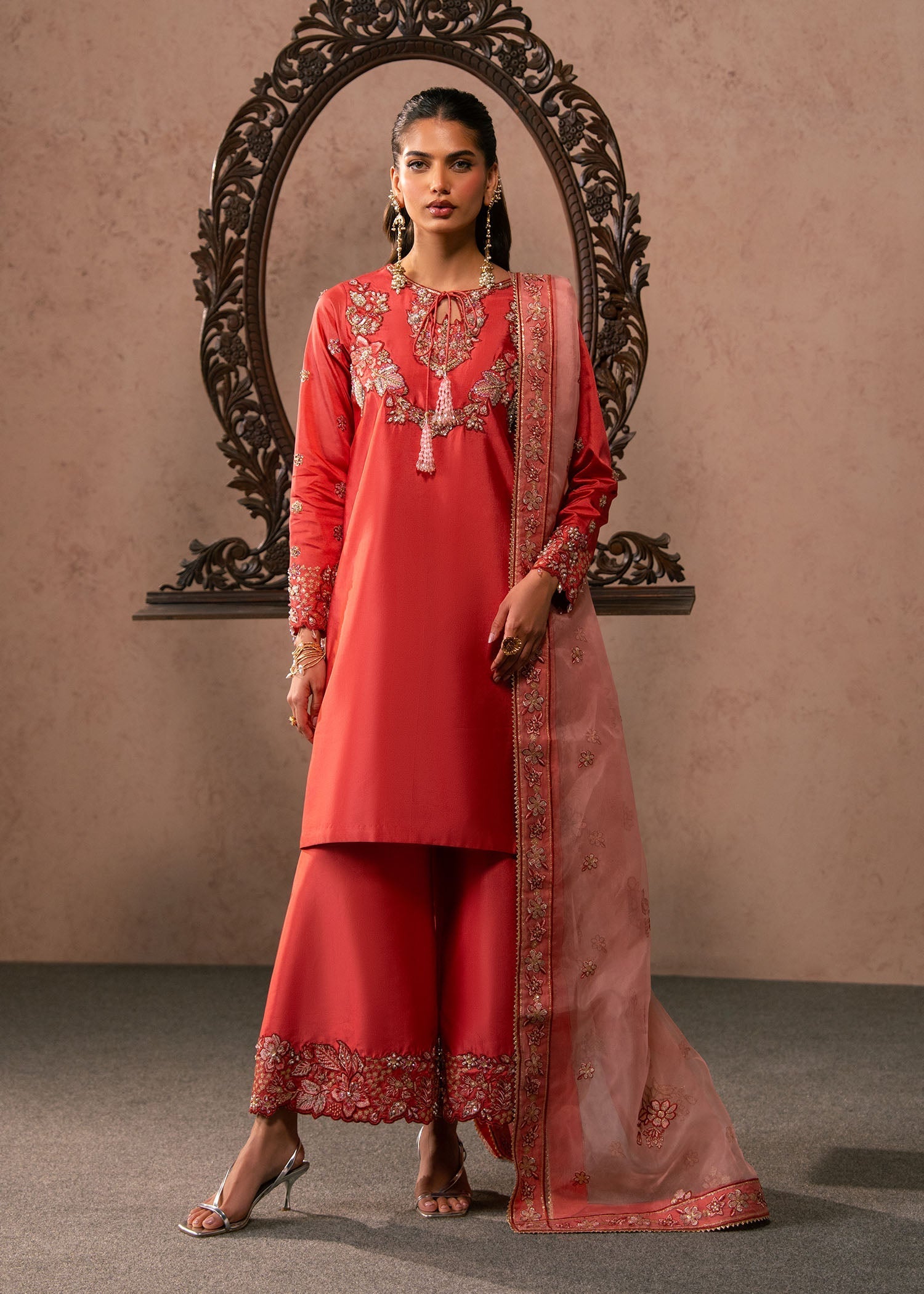 Dastoor | Amelia Luxury Pret 26 | Lucia