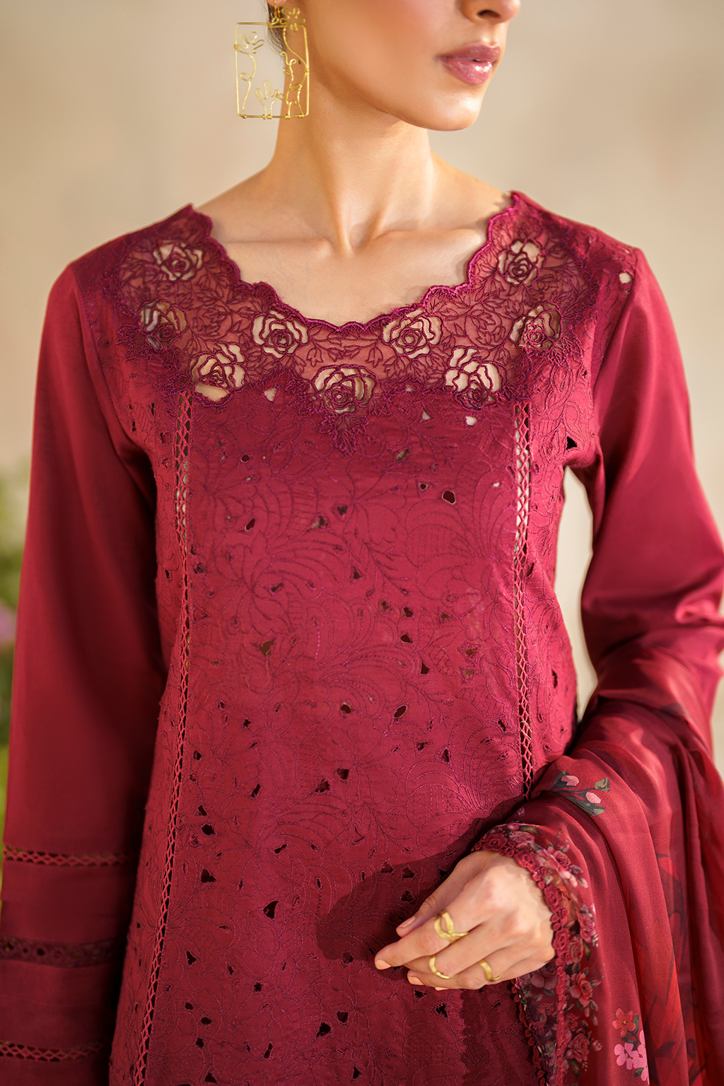 Iznik | Festive lawn 24 | SFL-02