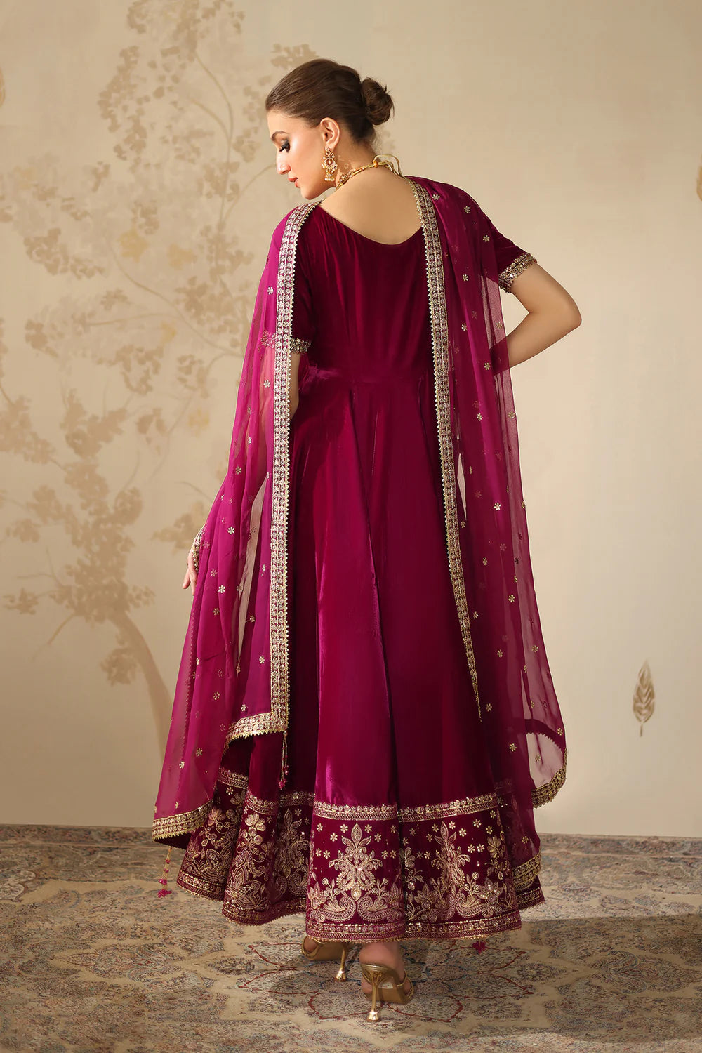 Baroque | EMBROIDERED VELVET | PR-1225