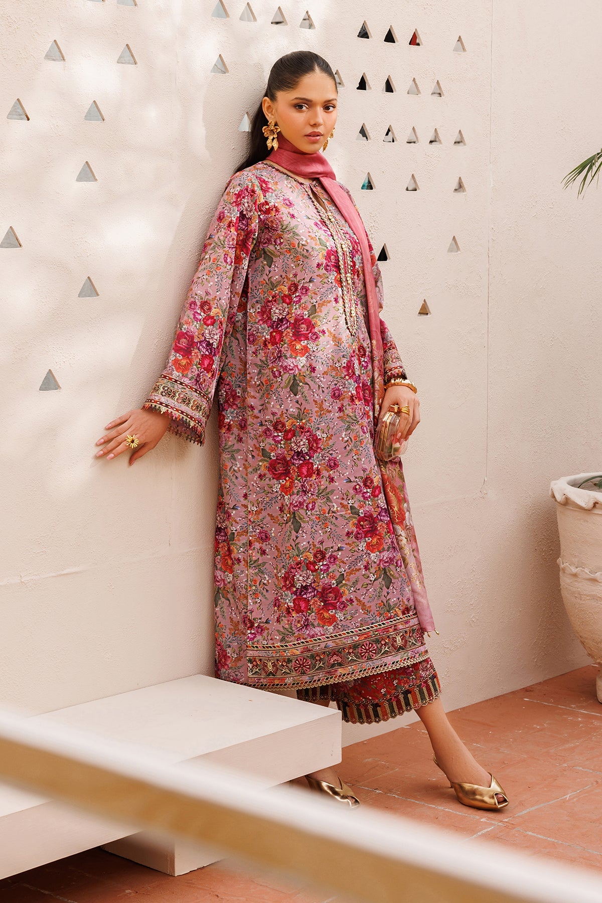 Baroque | Embroidered Lawn | SF-4398