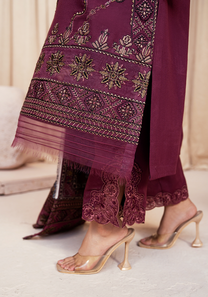 Zarqash | The Winter Luxe Pret | PLUM REVERI