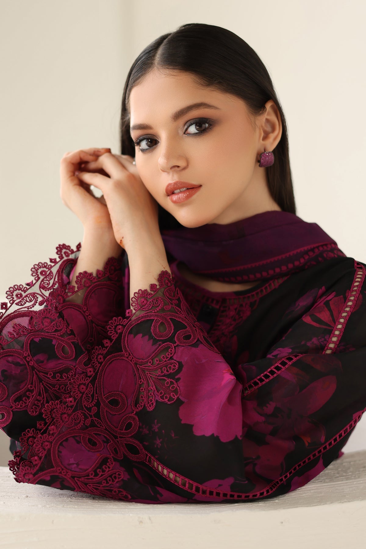 Baroque | Embroidered Lawn | SF-4174