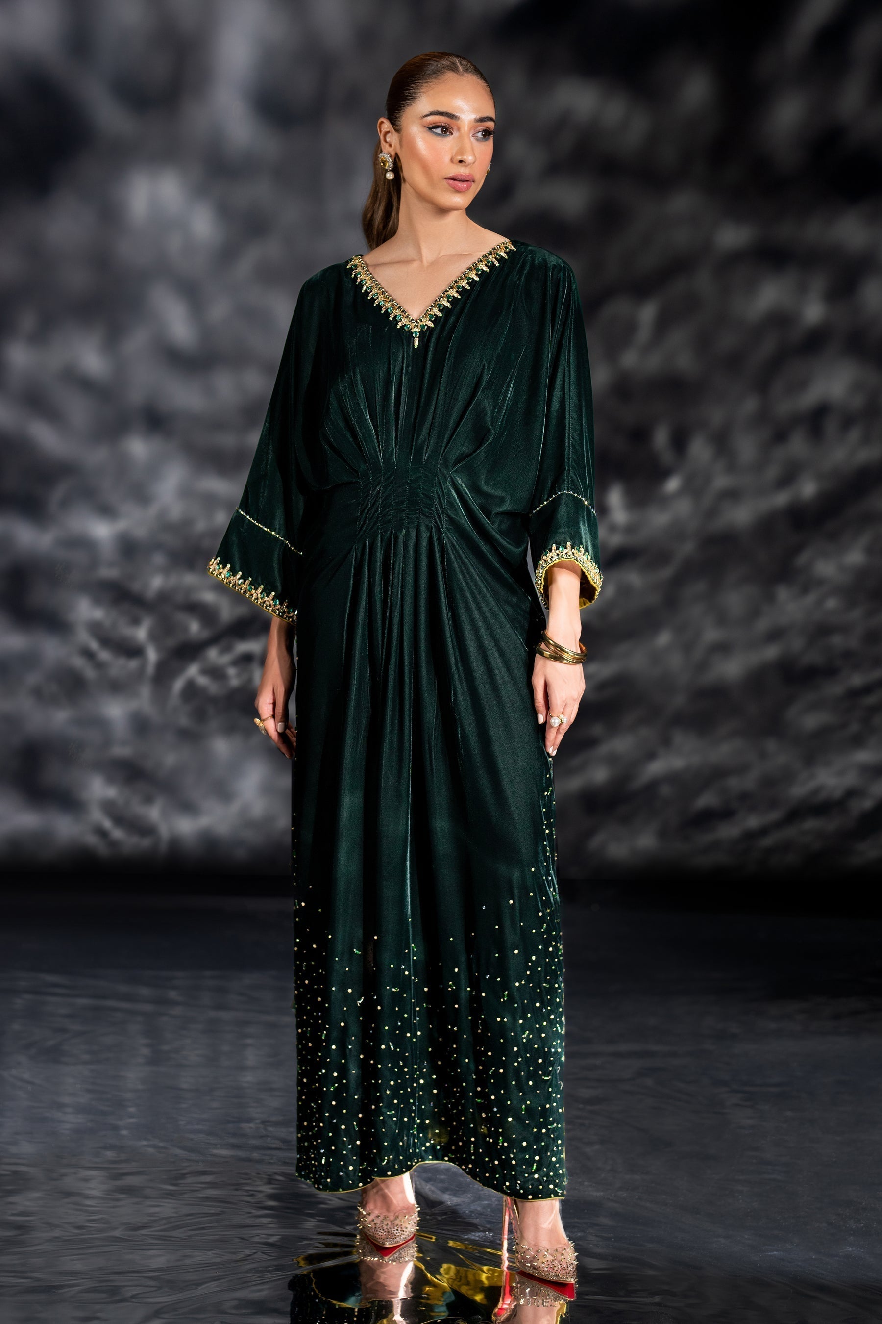 Naqshi | Makhmal 24 | VINNIE - House Of Anaya