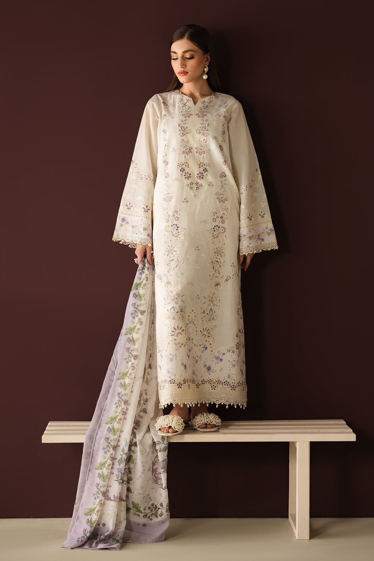 Baroque | Embroidered Lawn | SF-4433