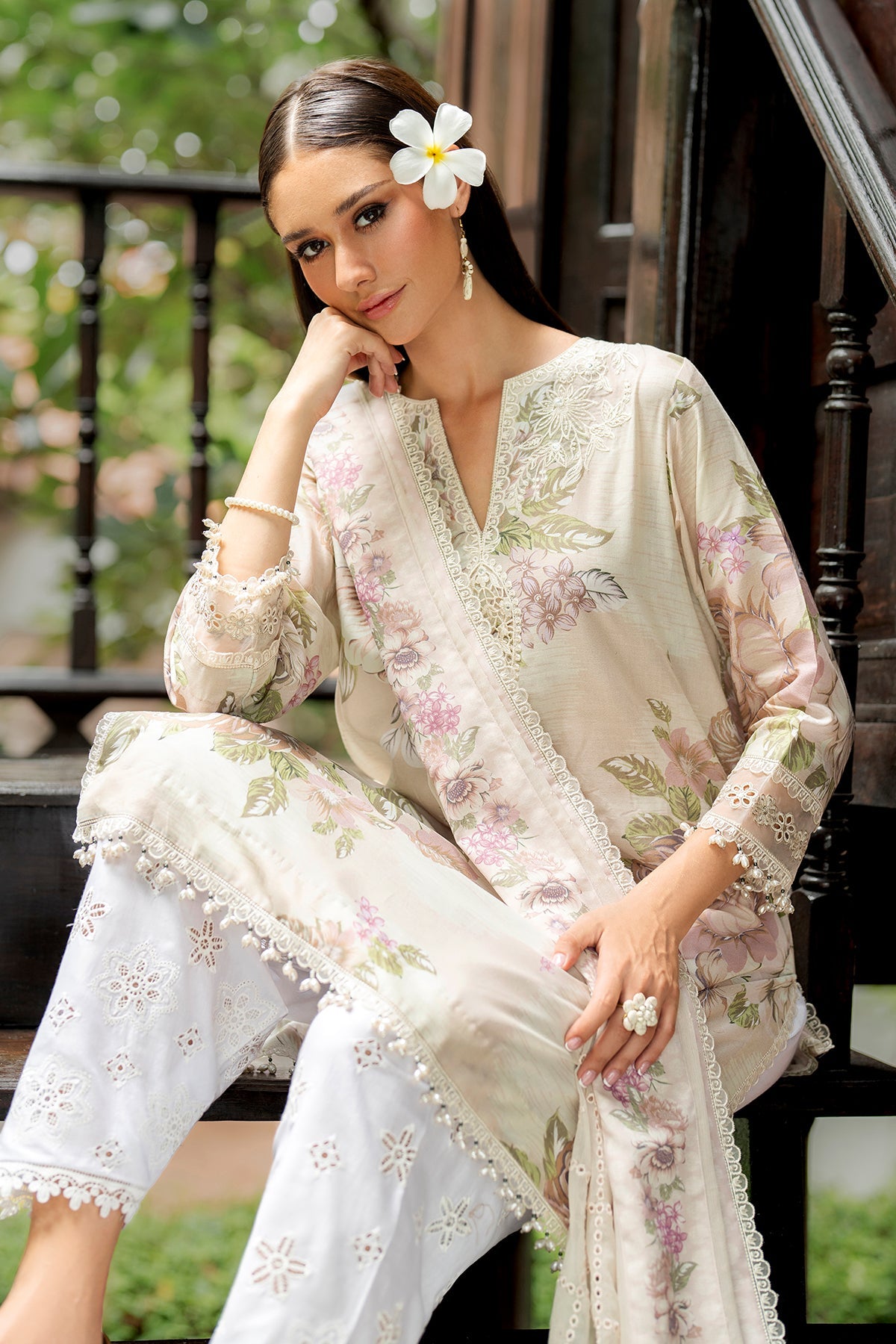 Baroque | Embroidered Lawn | SF-4270
