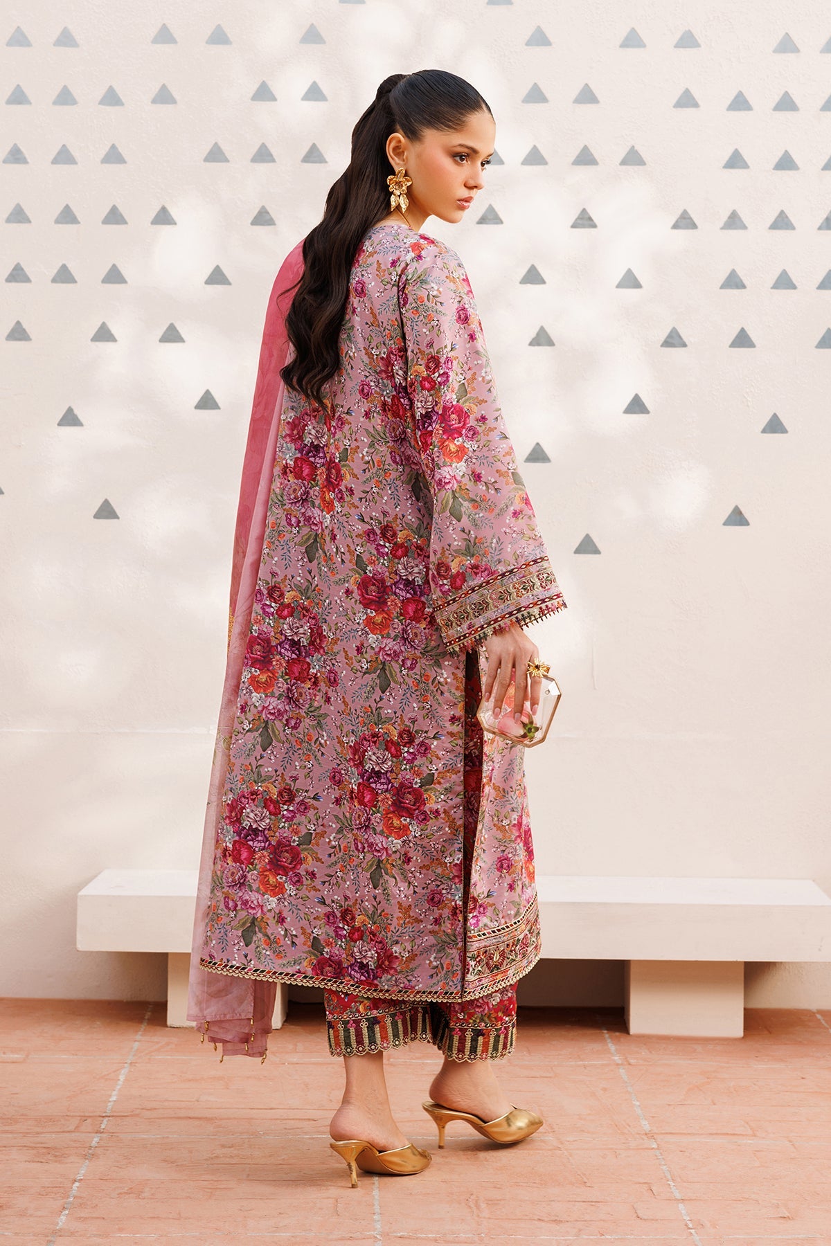 Baroque | Embroidered Lawn | SF-4398