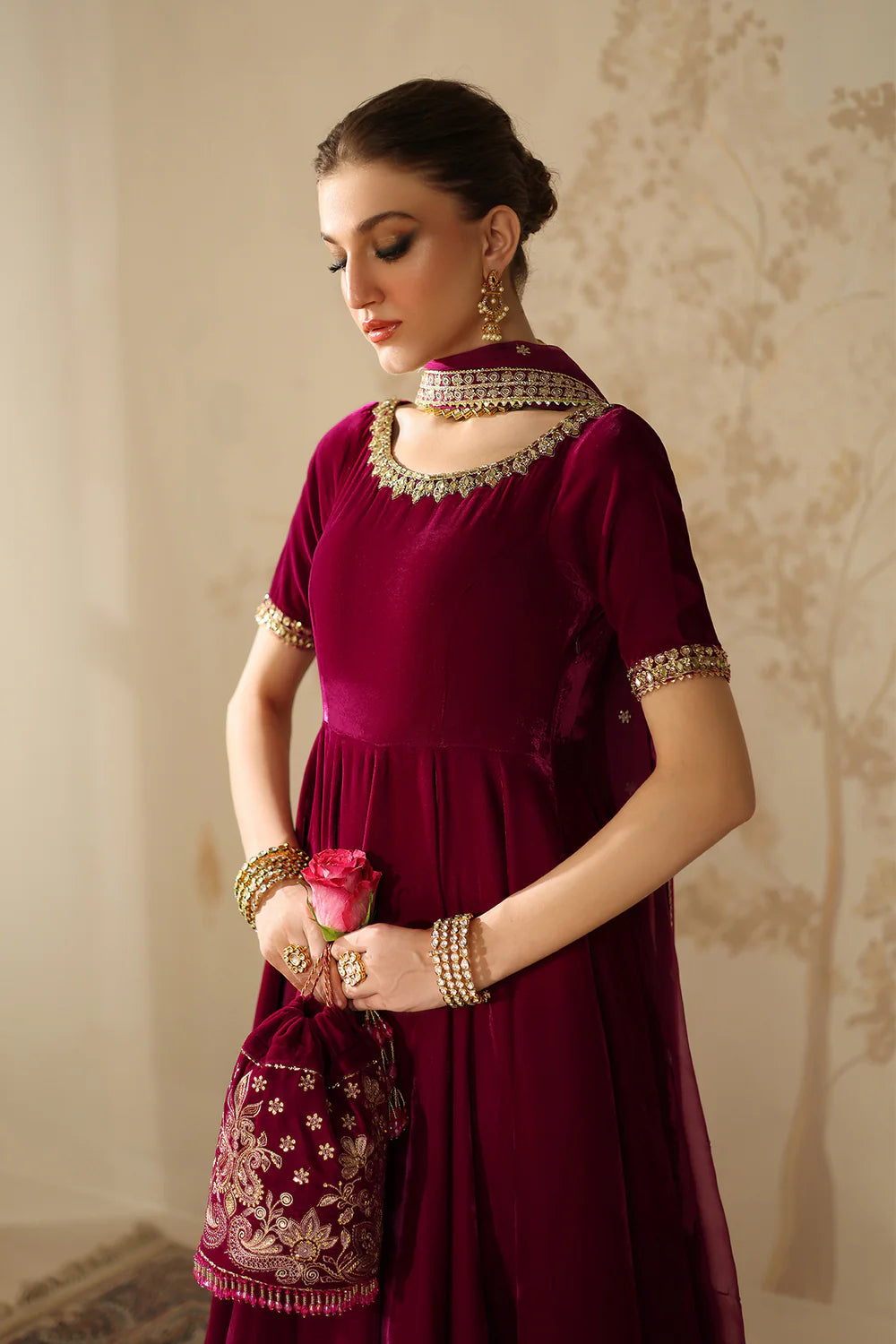 Baroque | EMBROIDERED VELVET | PR-1225
