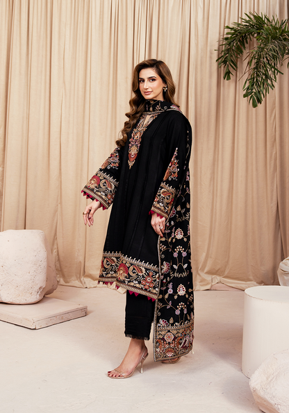 Zarqash | The Winter Luxe Pret | NOIR BLOOM