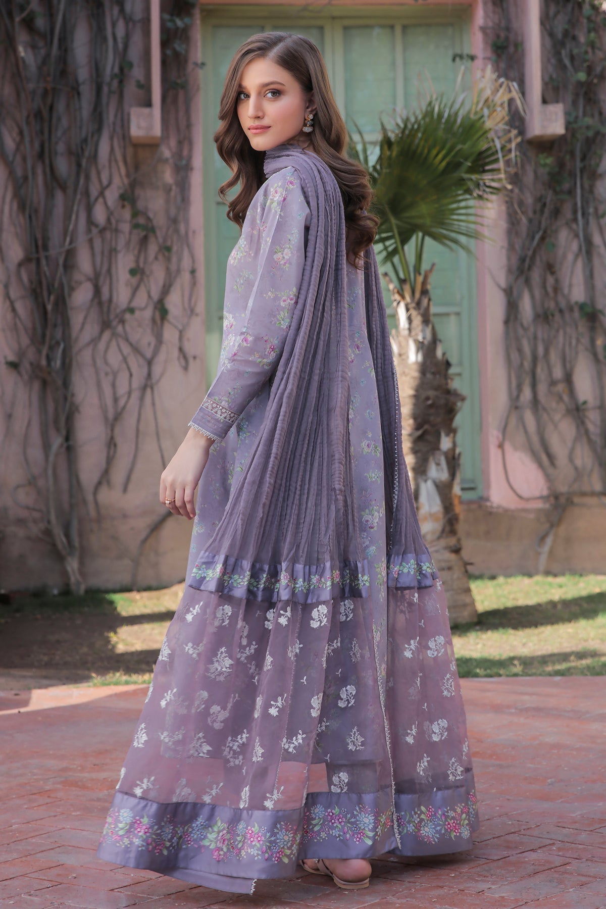 Baroque | Embroidered Lawn | SF-324