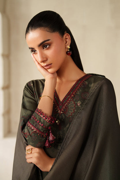 Baroque | Luxury Pret 25 | UF-4330