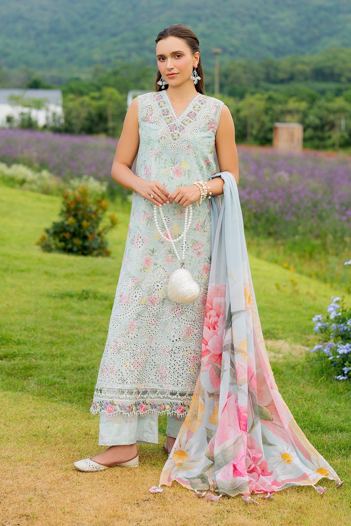 Baroque | Embroidered Lawn | SF-4217
