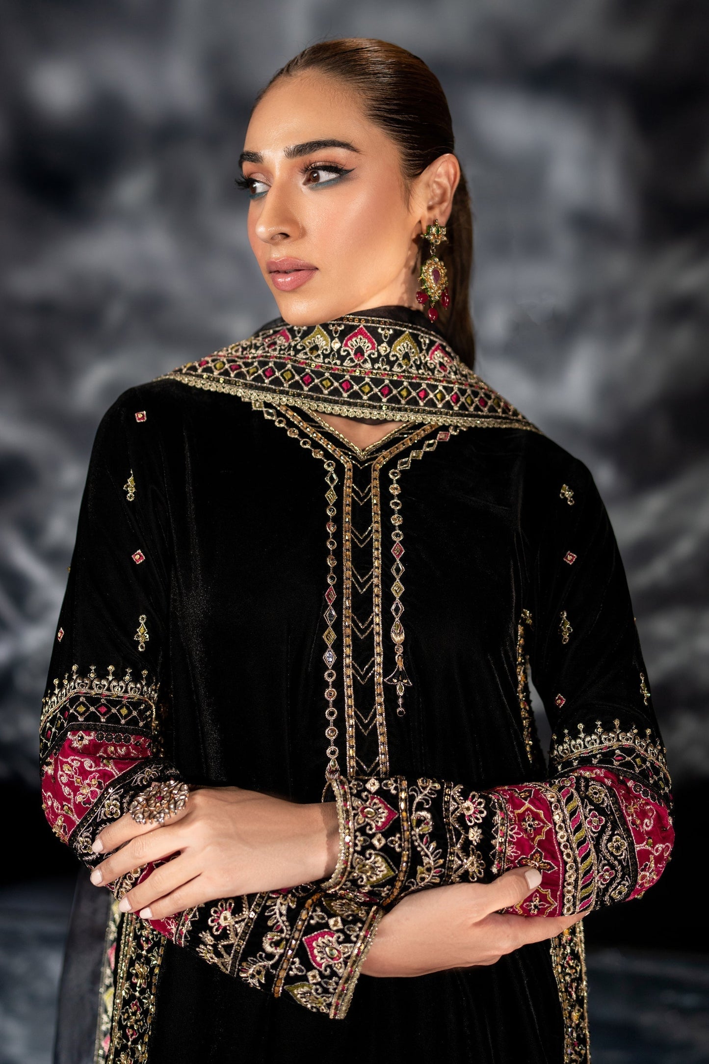 Naqshi | Makhmal 24 | ADHAN - House Of Anaya