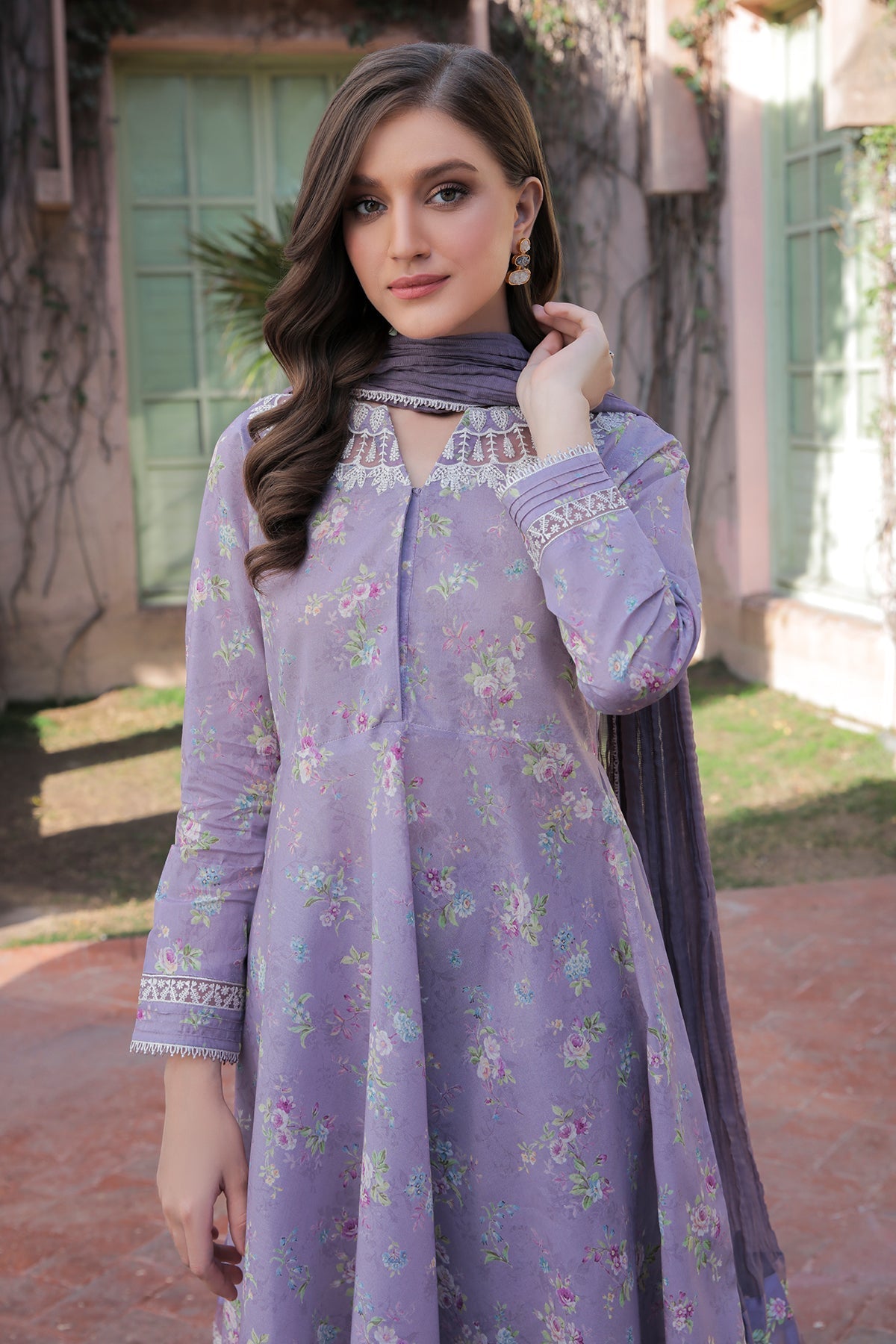 Baroque | Embroidered Lawn | SF-324
