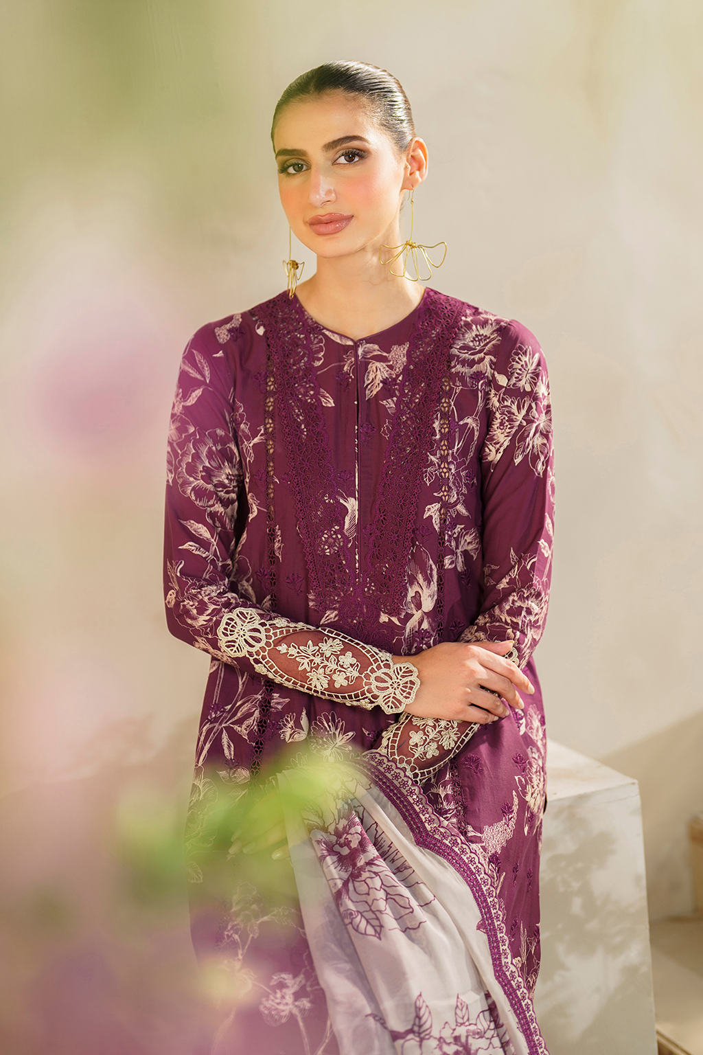 Iznik | Festive lawn 24 | SFL-04
