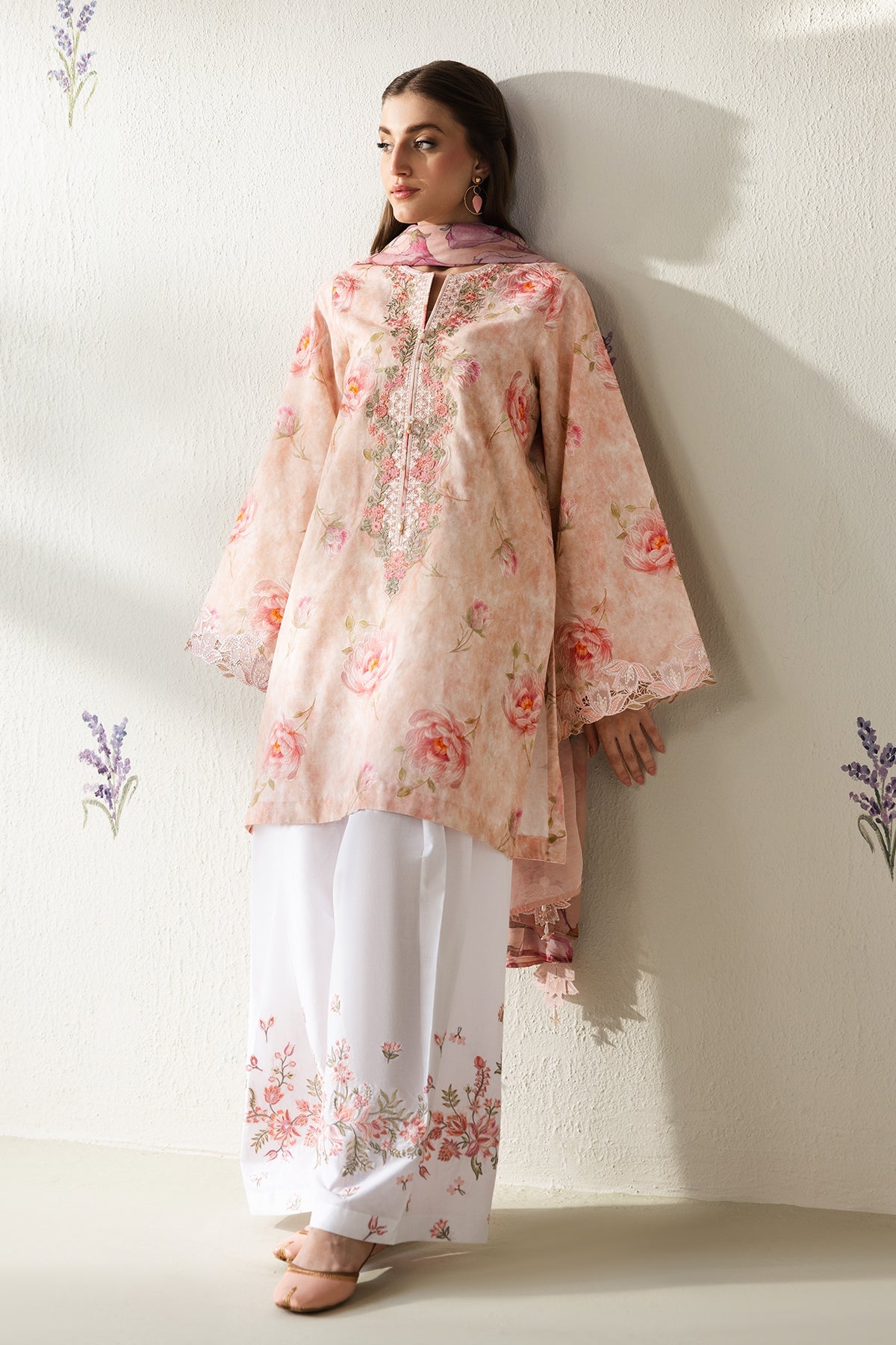 Baroque | Embroidered Lawn | SF-4427