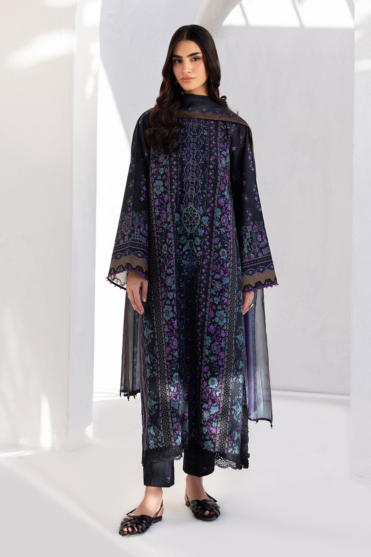 Baroque | Embroidered Lawn | SF-4453