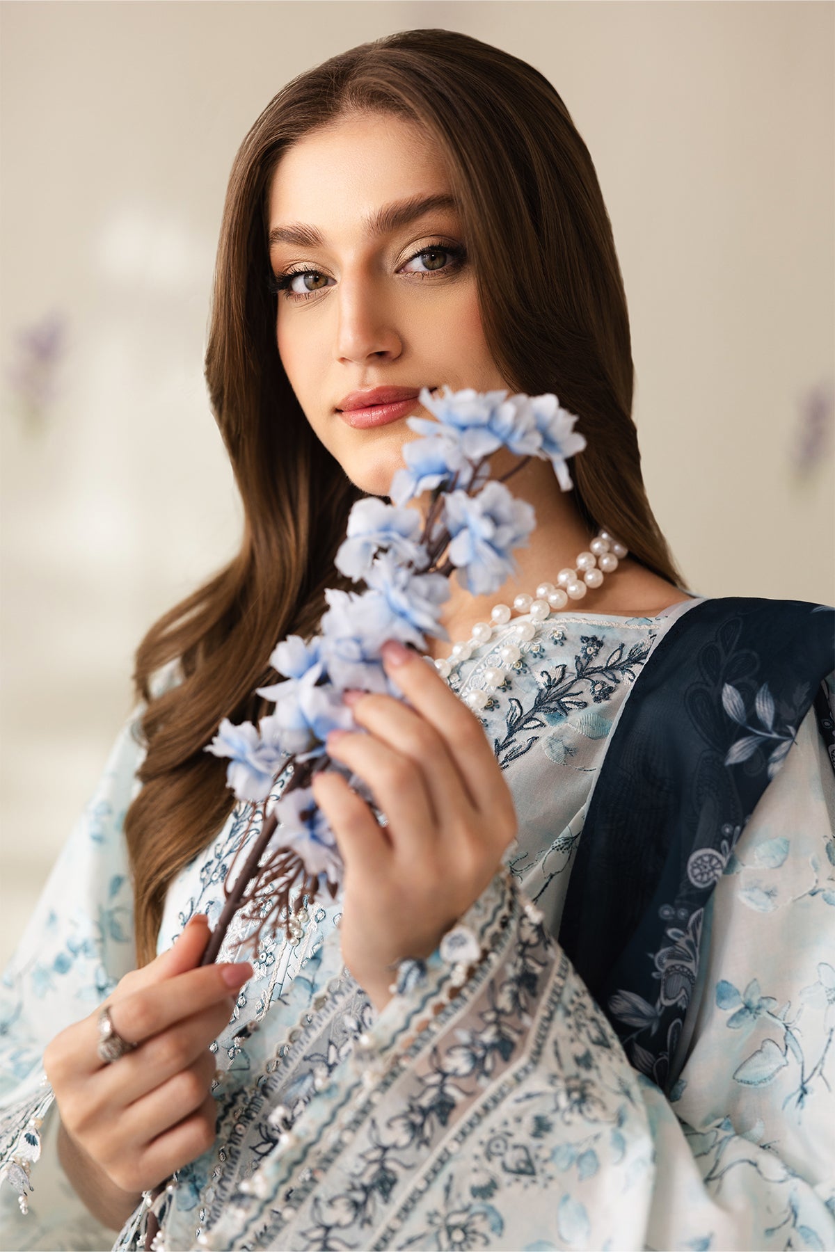 Baroque | Embroidered Lawn | SF-4422